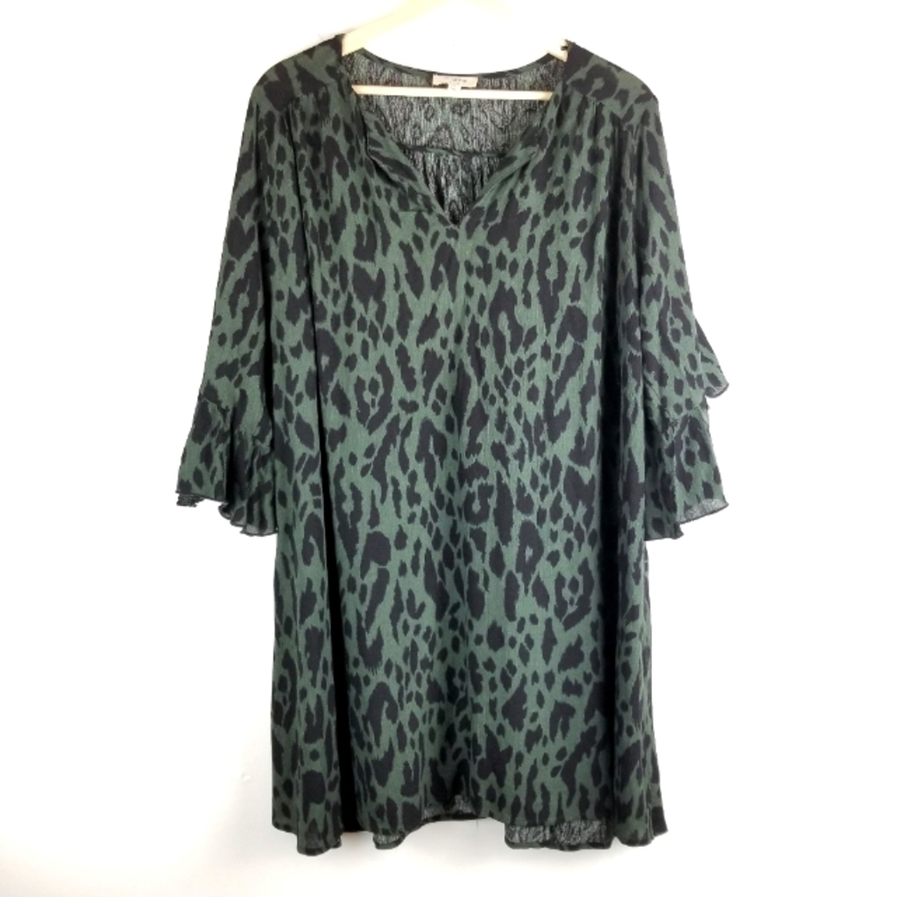 Umgee Small Green Black Leopard print Oversized Lightweight Dress Flutter sleeve